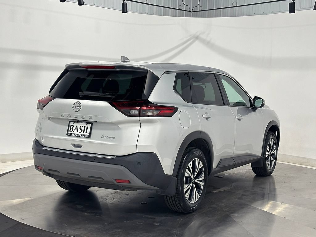 Used 2022 Nissan Rogue SV AWD/4WD image 11