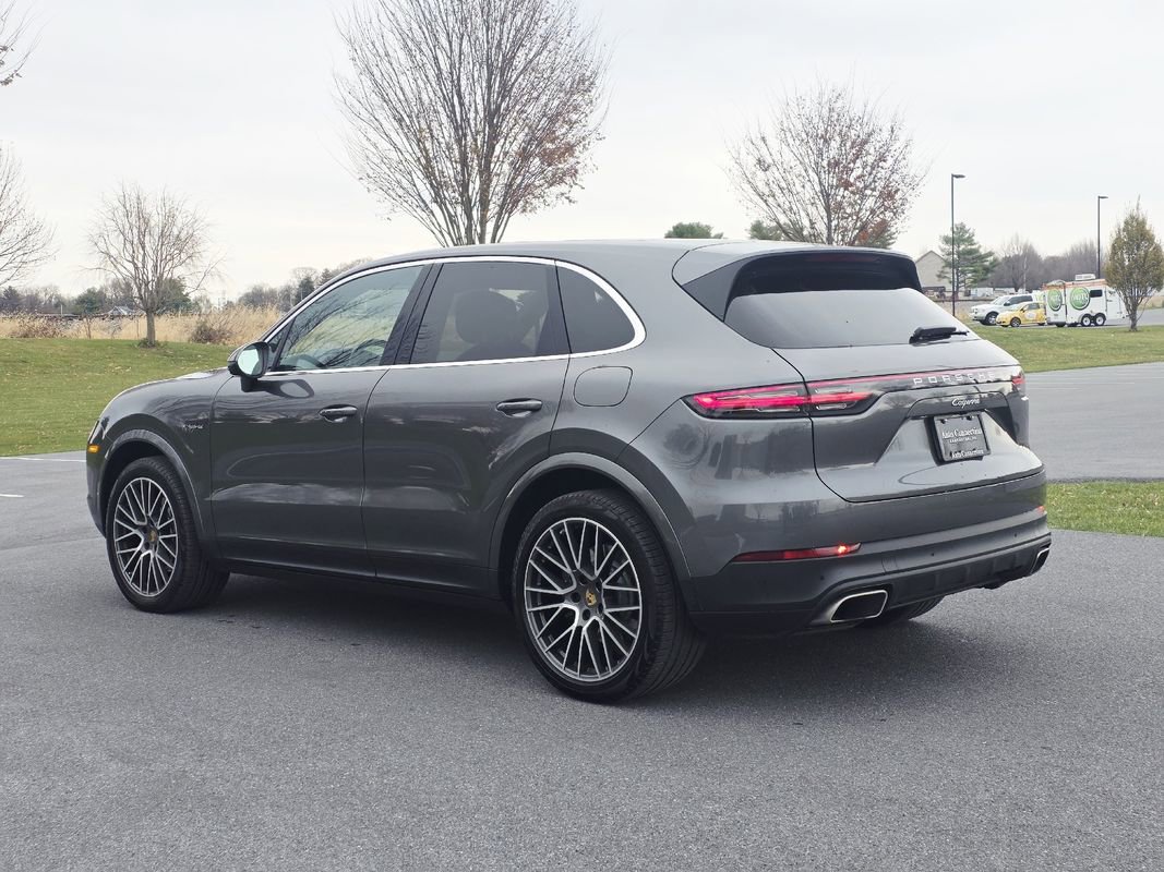 Used 2021 Porsche Cayenne E-Hybrid image 6