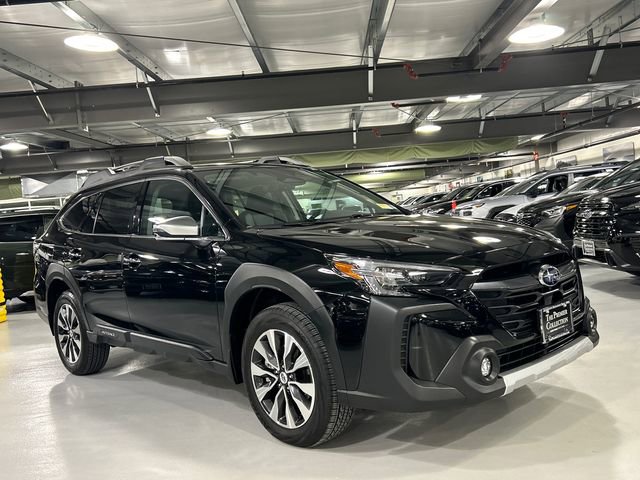 Used 2025 Subaru Outback Touring XT w/ Popular Package #2