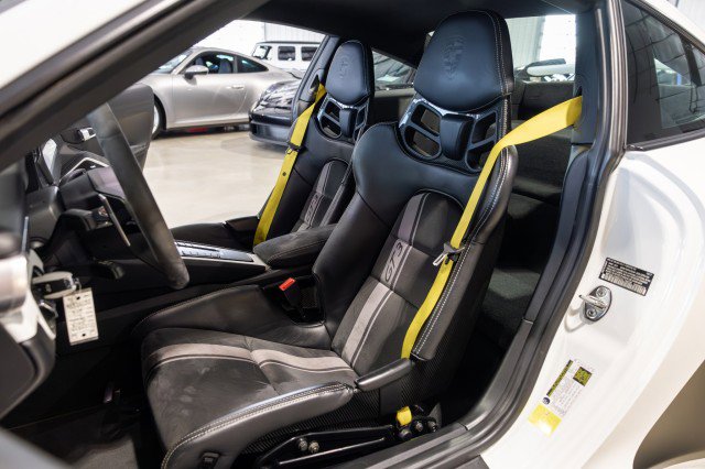Used 2018 Porsche 911 GT3 RWD image 27