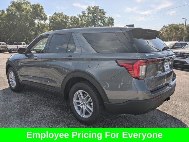 New 2026 Ford Explorer Active RWD image 7