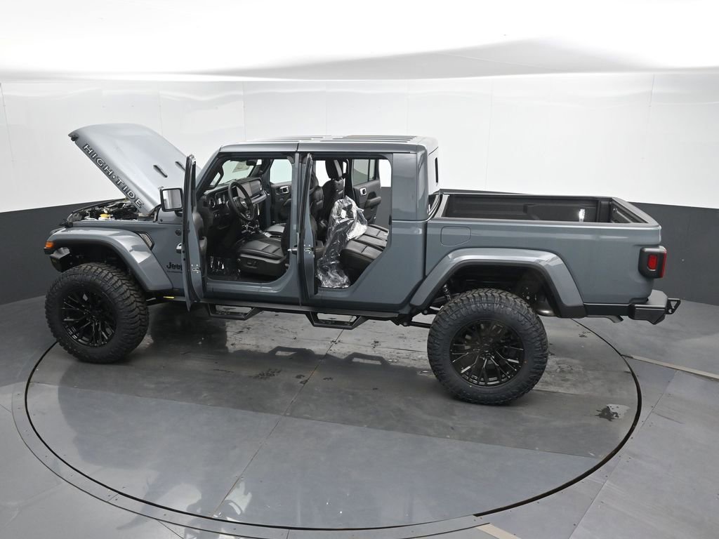 New 2025 Jeep Gladiator Willys image 57