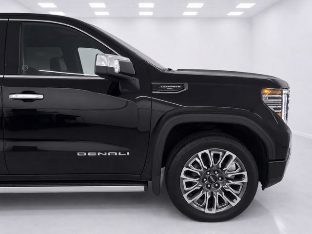 Used 2026 GMC Sierra 1500 Denali Ultimate AWD/4WD image 5