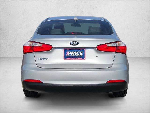 Used 2015 Kia Forte LX image 7
