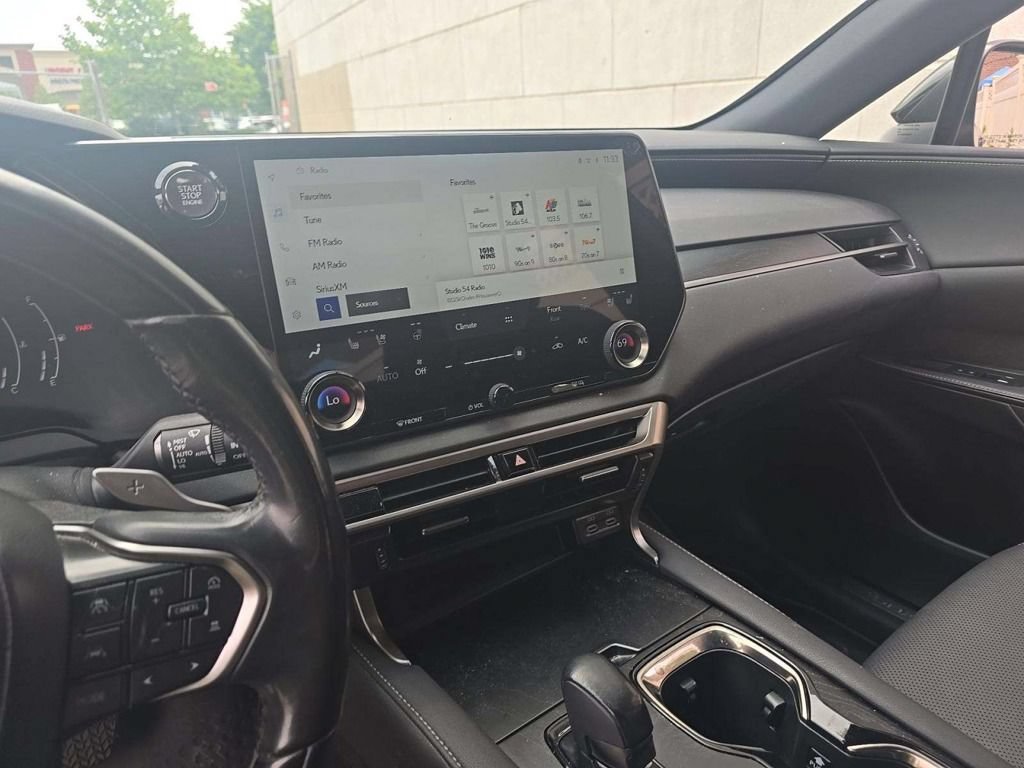 Used 2023 Lexus RX 350 Premium w/ Accessory Package AWD/4WD image 19