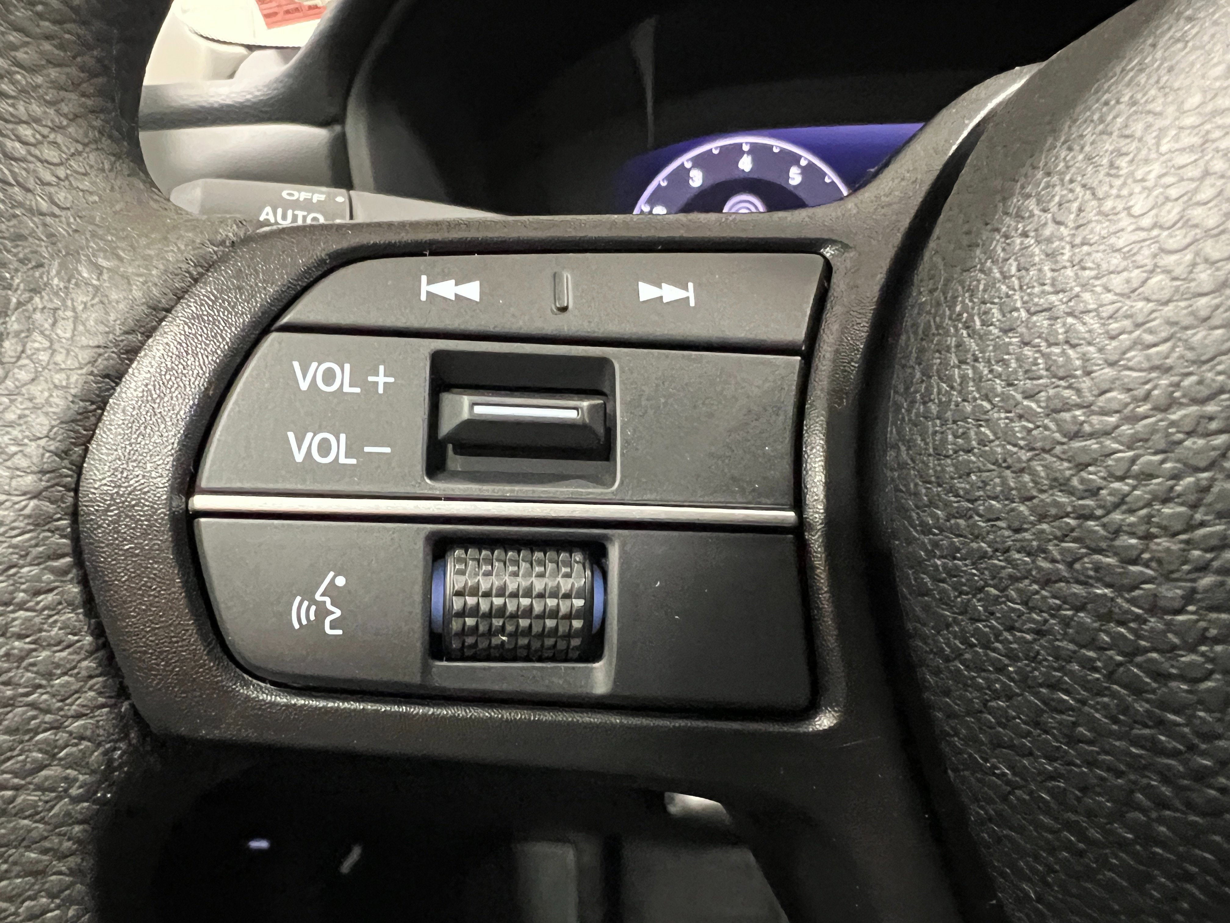 New 2025 Honda Accord LX image 15