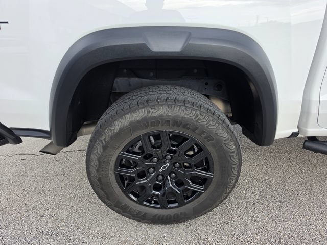 Used 2023 Chevrolet Colorado Trail Boss w/ Advanced Trailering Package AWD/4WD image 13