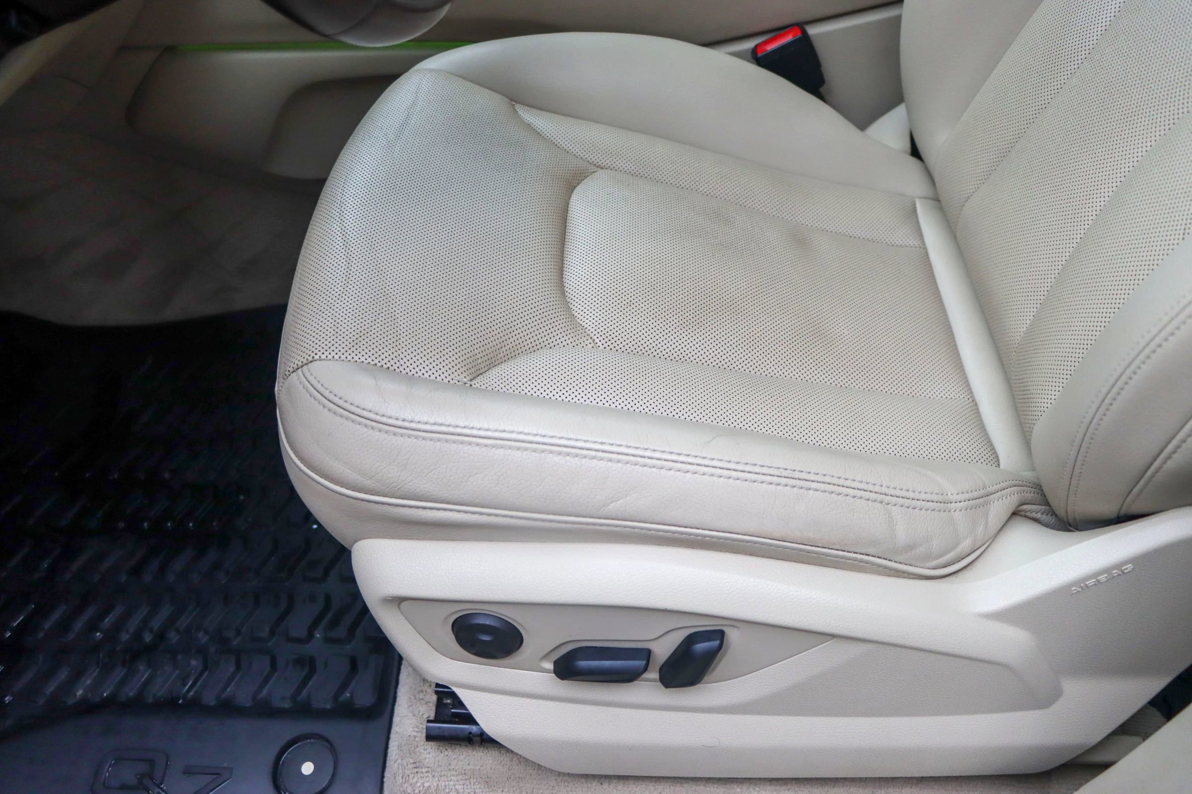 Used 2018 Audi Q7 3.0T Prestige image 16