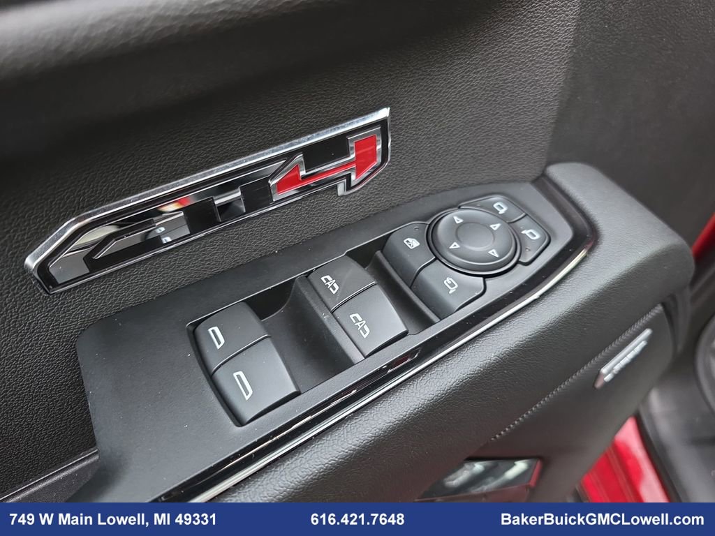 Used 2024 GMC Sierra 1500 AT4 w/ Technology Package image 29