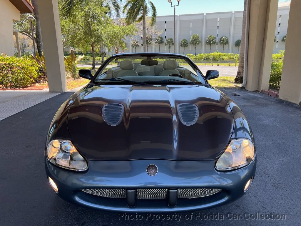 Used 2001 Jaguar XKR Convertible RWD image 79
