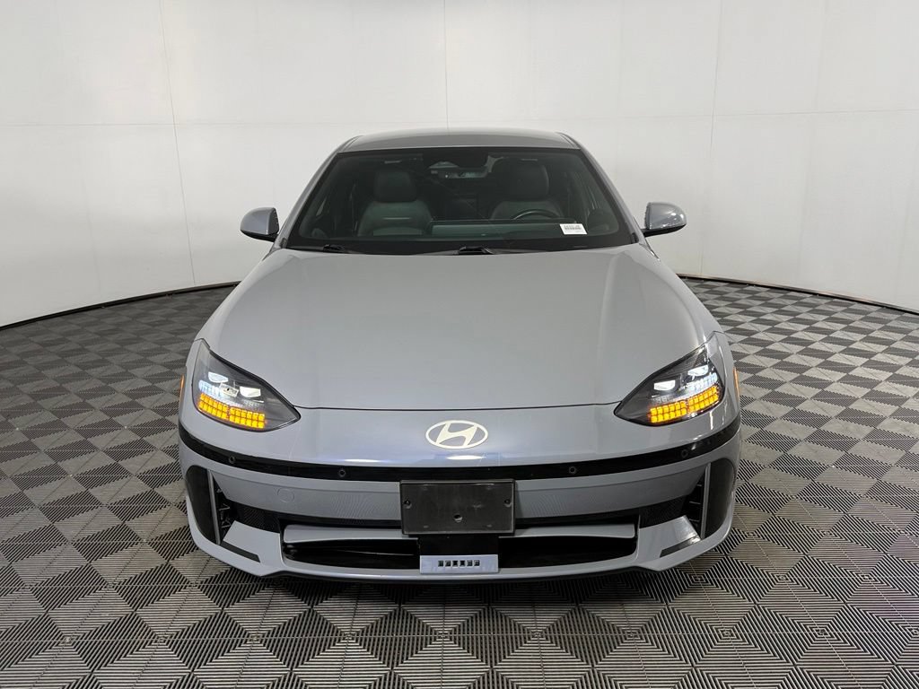 Used 2023 Hyundai Ioniq 6 SEL RWD image 2