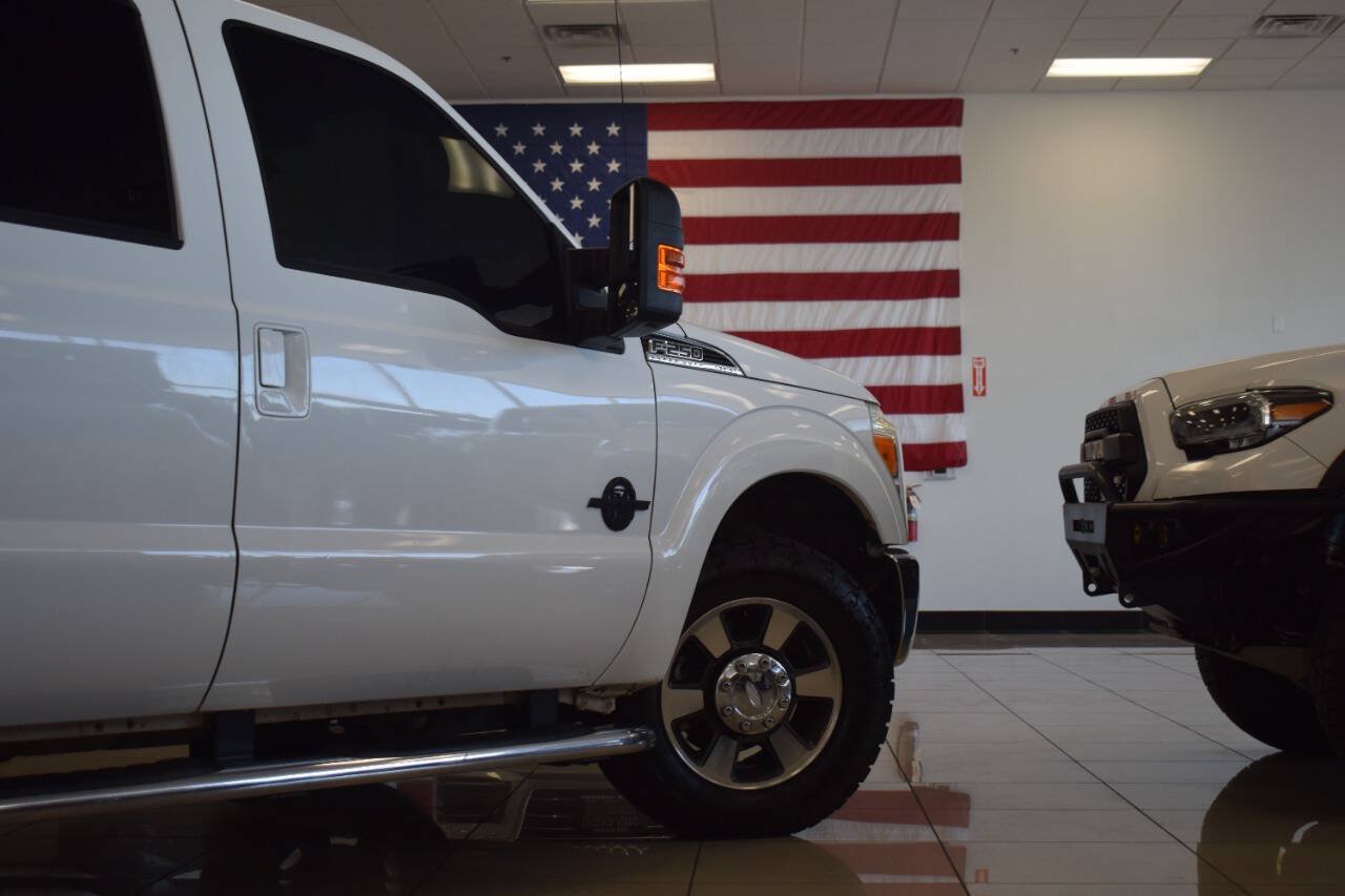 Used 2011 Ford F250 Lariat w/ Lariat Interior Pkg RWD image 30