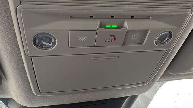 New 2026 Nissan Kicks SR w/ Cold Weather Package image 30