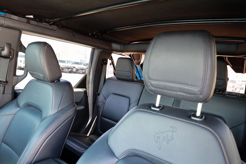 Used 2021 Ford Bronco Badlands image 17