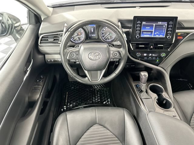 Used 2024 Toyota Camry SE FWD image 10