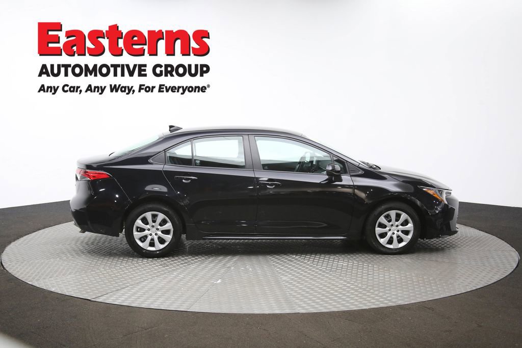 Used 2023 Toyota Corolla LE image 43