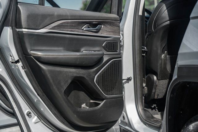 Used 2022 Jeep Grand Cherokee Limited 4xe image 44