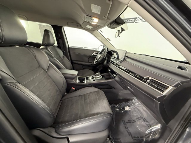 Used 2024 Mitsubishi Outlander SE image 18