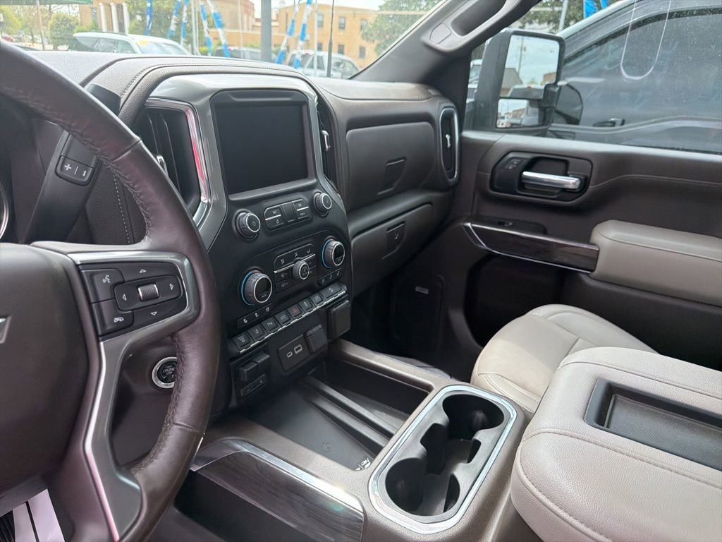 Used 2022 Chevrolet Silverado 2500 LTZ w/ LTZ Texas Edition AWD/4WD image 33