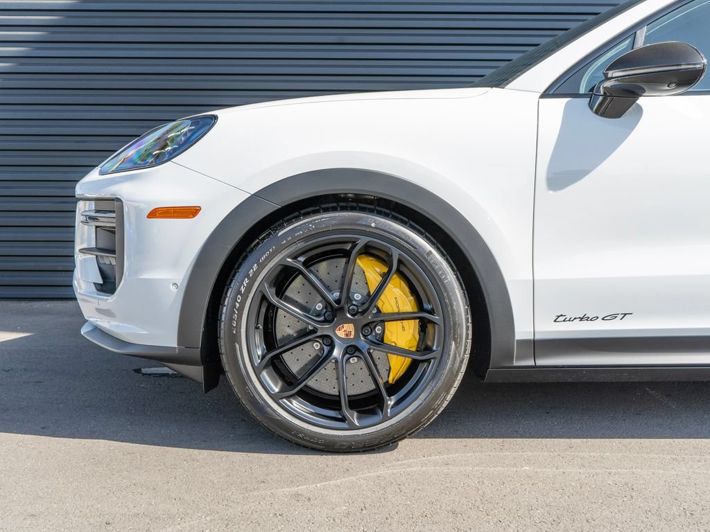 New 2026 Porsche Cayenne Turbo GT AWD/4WD image 12