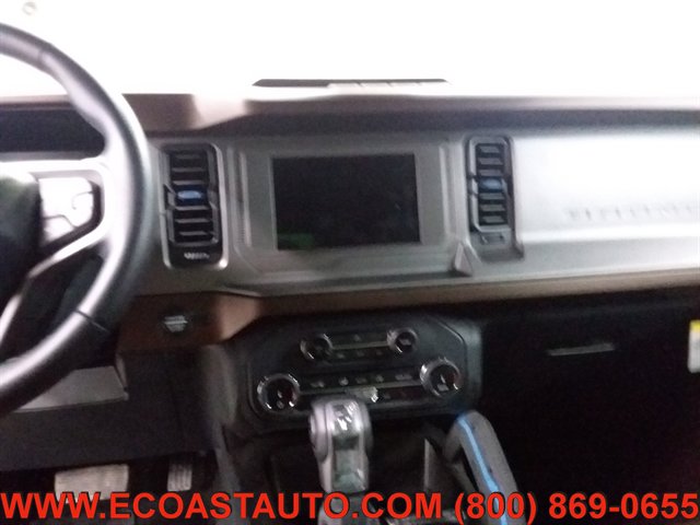 Used 2022 Ford Bronco Outer Banks image 11