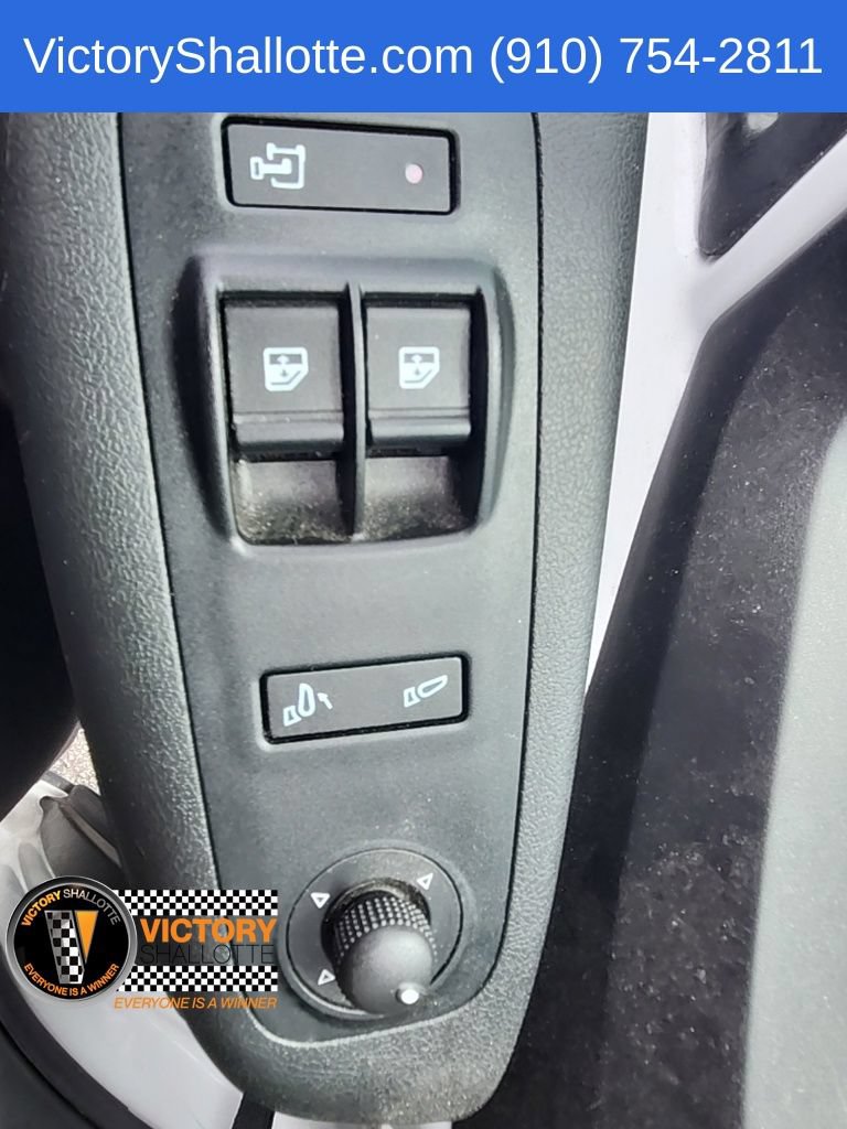 Used 2025 RAM ProMaster 2500 w/ Convenience Group FWD image 14