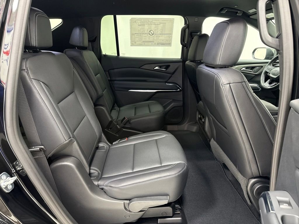 New 2026 Chevrolet Traverse LT w/ Midnight/Sport Edition image 12
