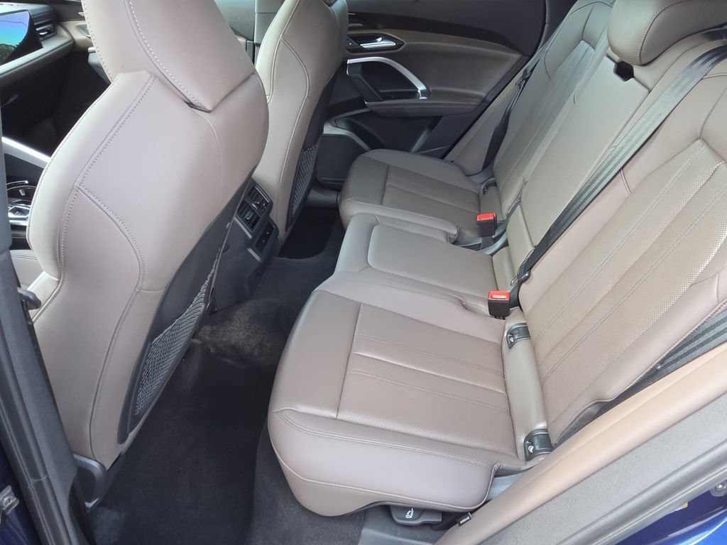 Certified 2025 Audi Q5 Premium Plus AWD/4WD image 12