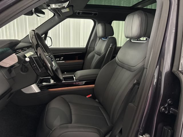 Certified 2025 Land Rover Range Rover SE AWD/4WD image 25