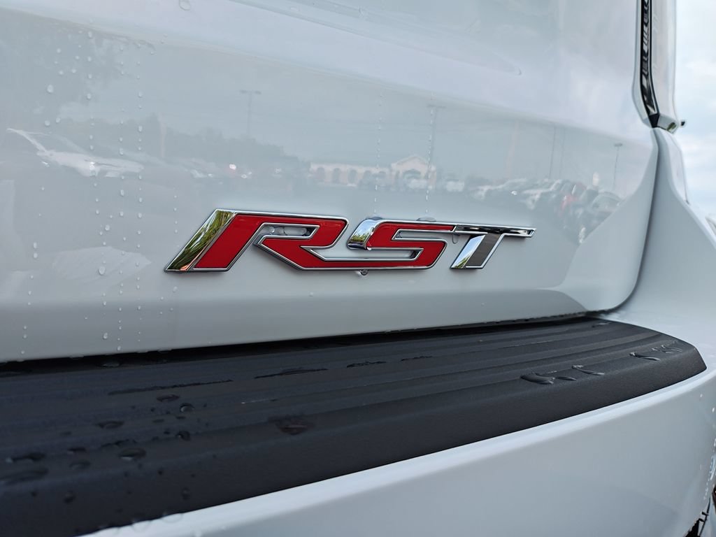 New 2026 Chevrolet Suburban RST w/ Advanced Technology Package AWD/4WD image 28
