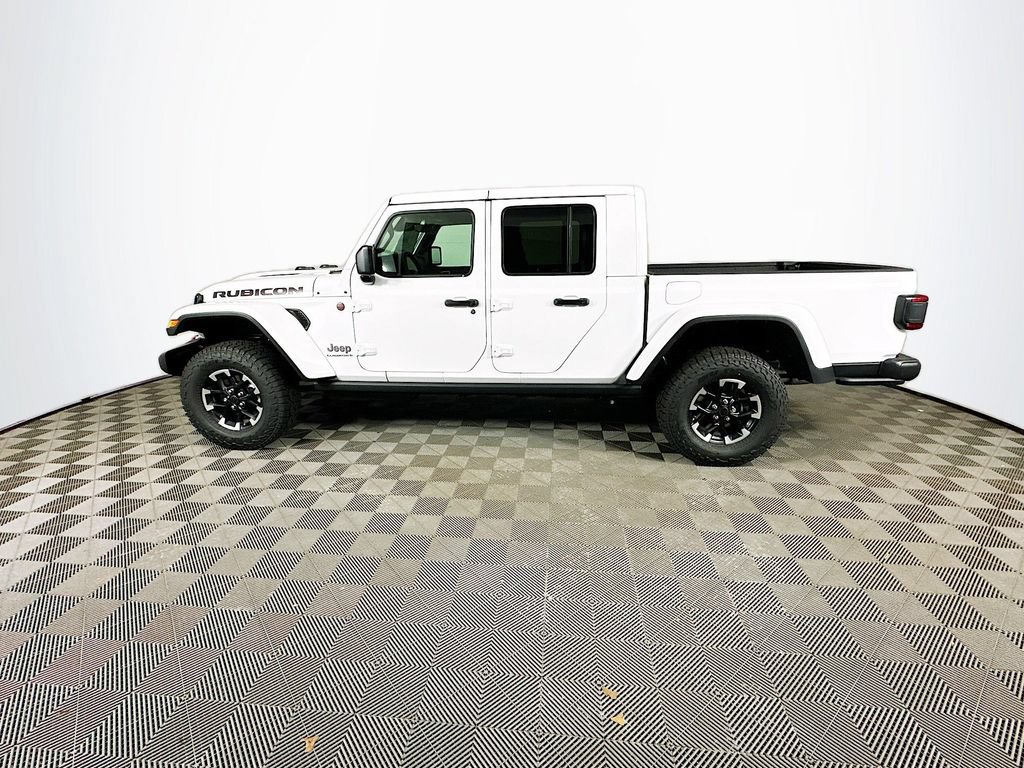 New 2026 Jeep Gladiator Rubicon w/ Technology Group AWD/4WD image 5