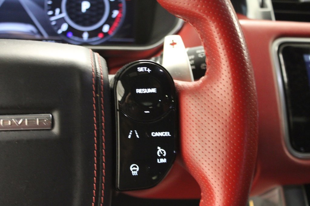 Used 2021 Land Rover Range Rover Sport SVR image 19