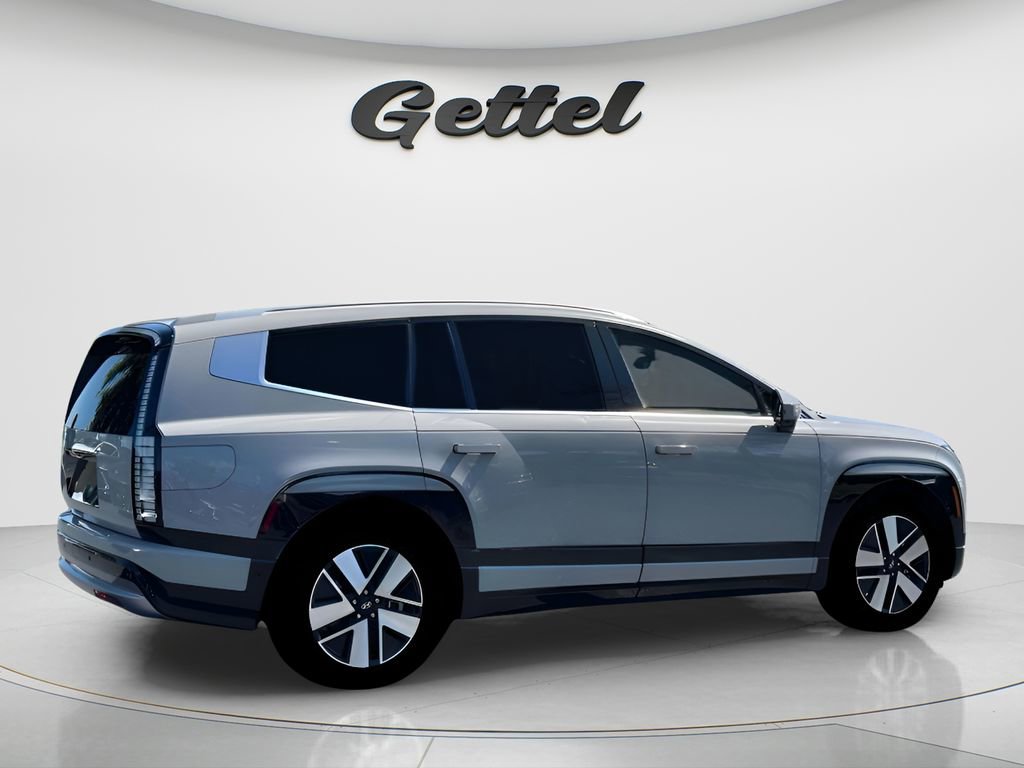 New 2026 Hyundai Ioniq 9 SEL image 8