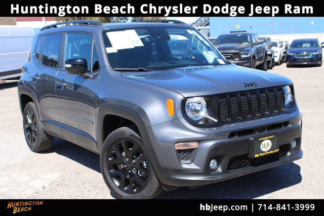 Used 2023 Jeep Renegade Altitude w/ Sun/Sound Group AWD/4WD video 1