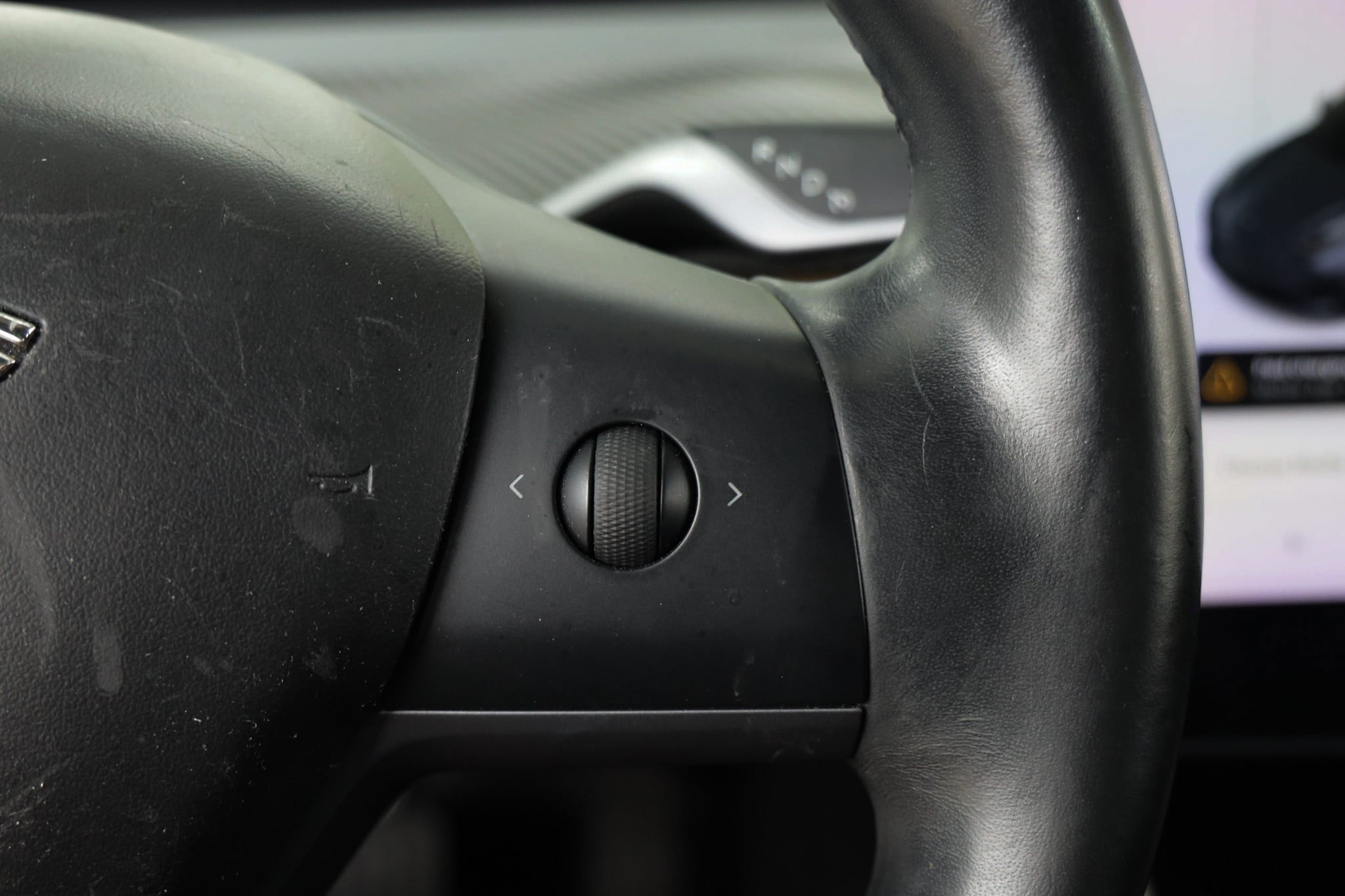 Used 2018 Tesla Model 3 Long Range RWD image 33