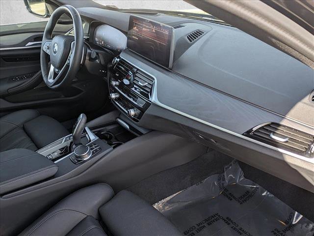Used 2023 BMW 530i xDrive w/ Premium Package image 23