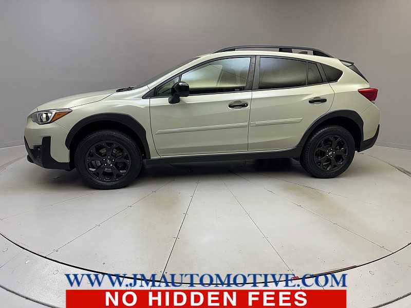 Used 2023 Subaru Crosstrek 2.0i Premium w/ Special Edition AWD/4WD image 2