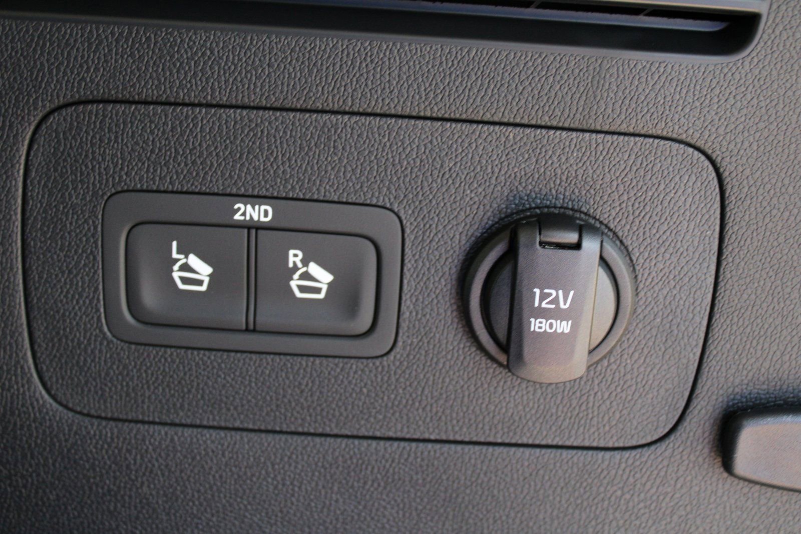 New 2026 Kia Sorento SX image 11