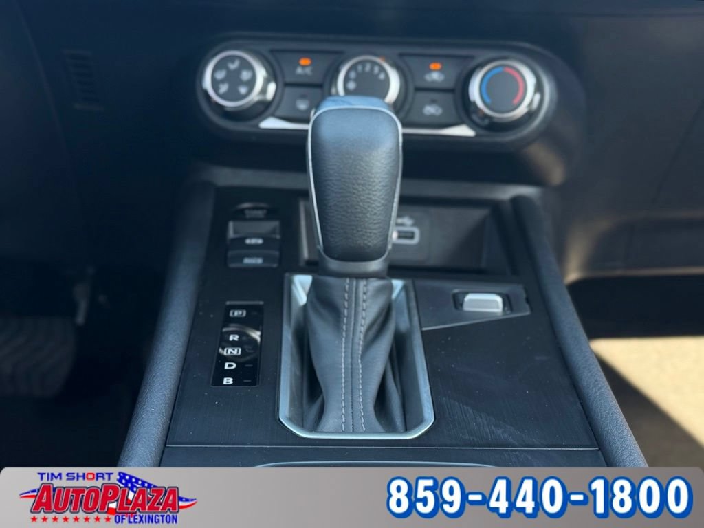 Used 2025 Nissan Kicks S AWD/4WD image 12