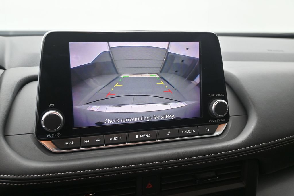 Used 2026 Nissan Rogue SV FWD image 12