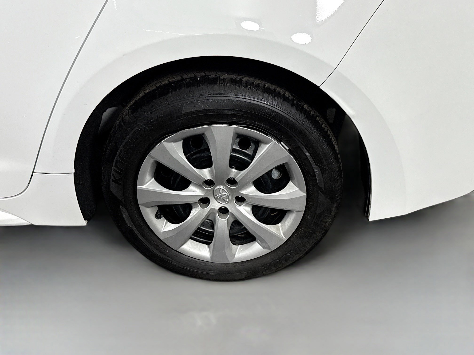 Used 2024 Toyota Corolla LE image 36