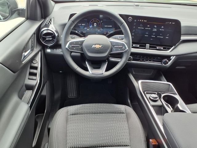 New 2026 Chevrolet Equinox LT w/ Safety and Technology Package AWD/4WD image 9