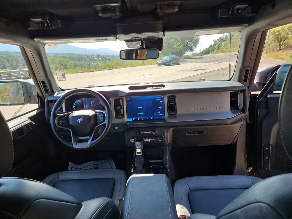 Used 2024 Ford Bronco Outer Banks AWD/4WD image 17