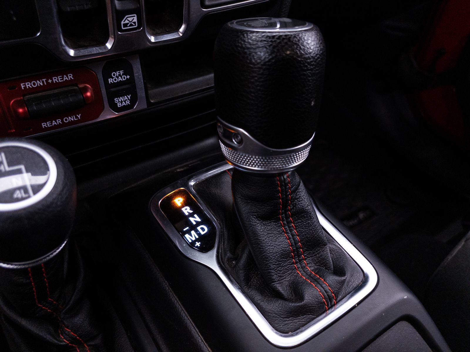 Used 2022 Jeep Wrangler Unlimited Rubicon w/ Cold Weather Group AWD/4WD image 30
