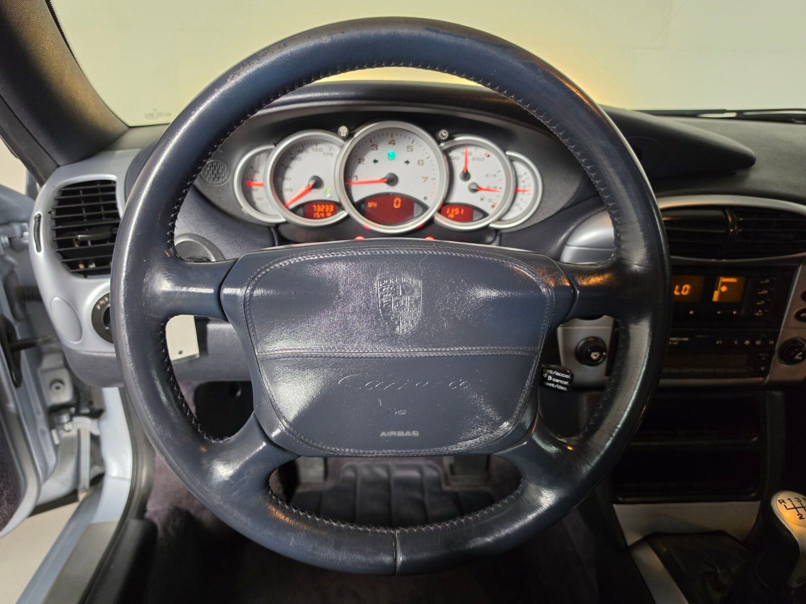 Used 1999 Porsche 911 Carrera RWD image 29