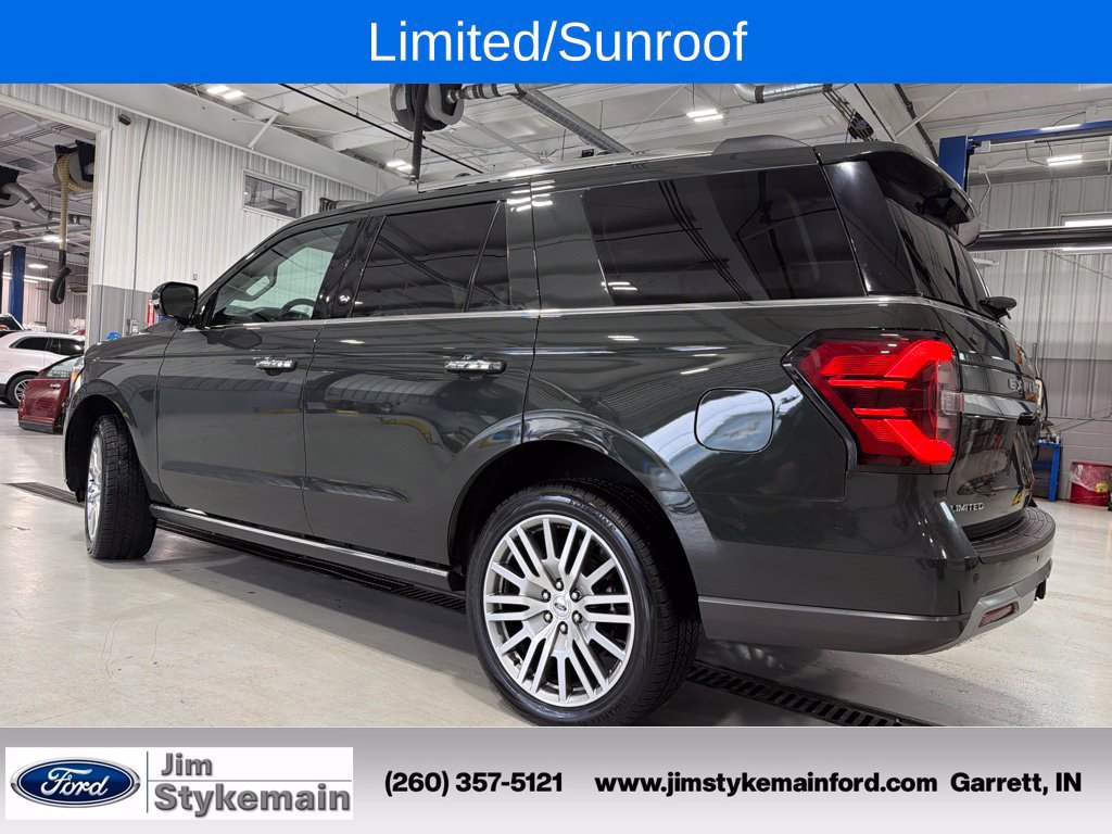 Used 2023 Ford Expedition Limited AWD/4WD image 5