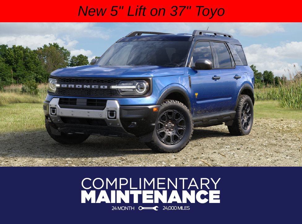 Used 2025 Ford Bronco Badlands AWD/4WD image 12