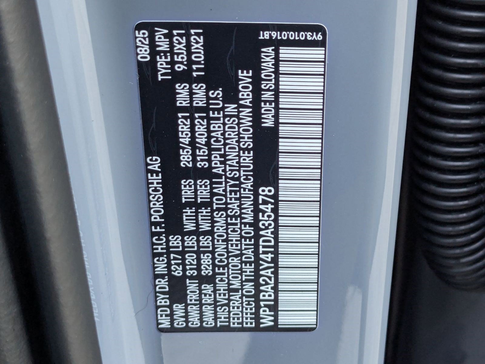 New 2026 Porsche Cayenne Coupe image 30