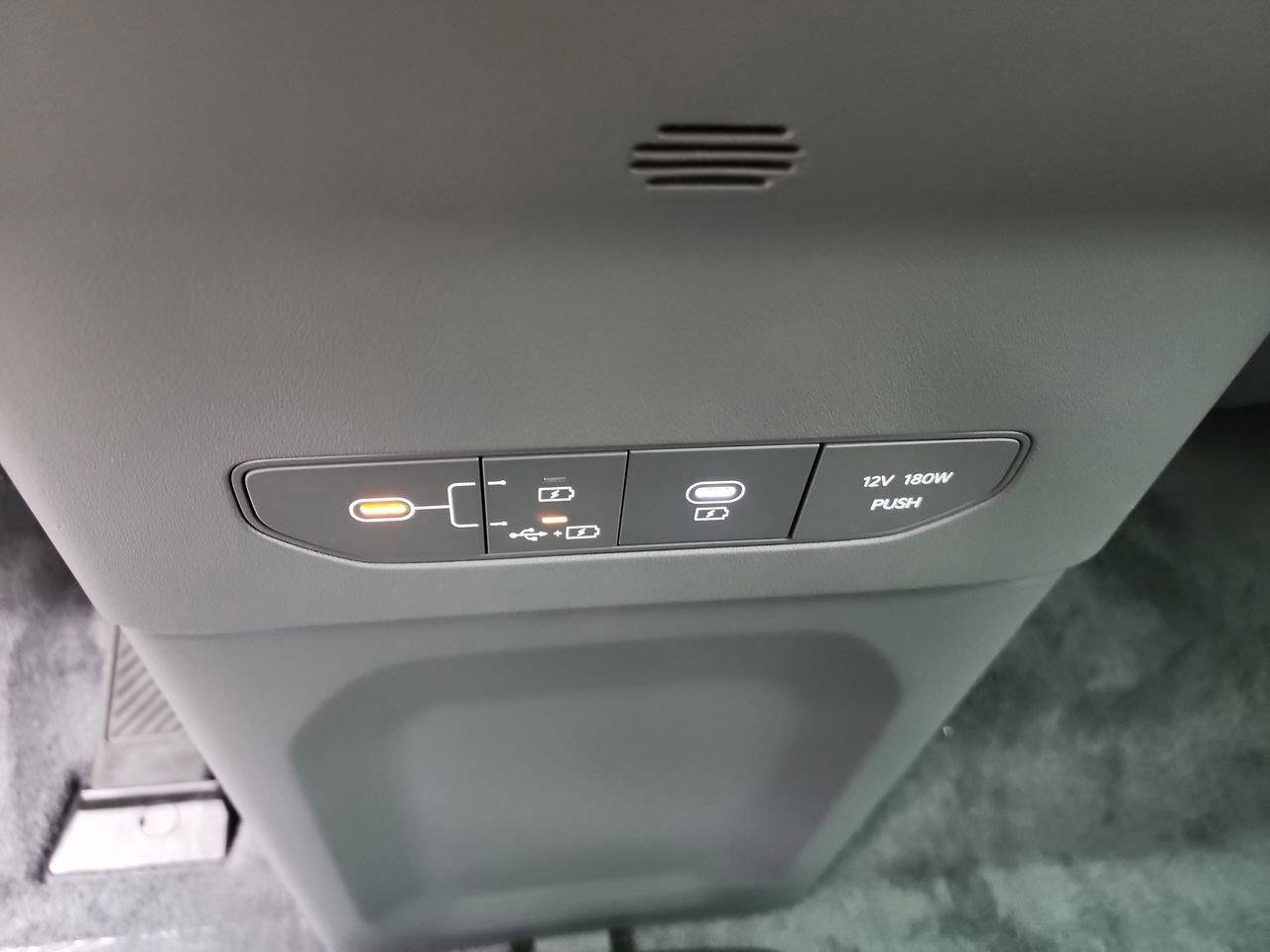 New 2026 Kia EV9 Light image 17