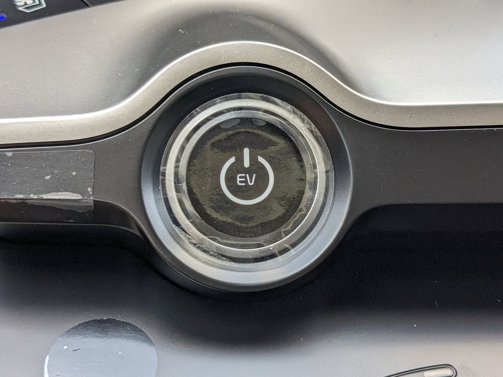 New 2025 Kia EV6 Wind RWD image 35